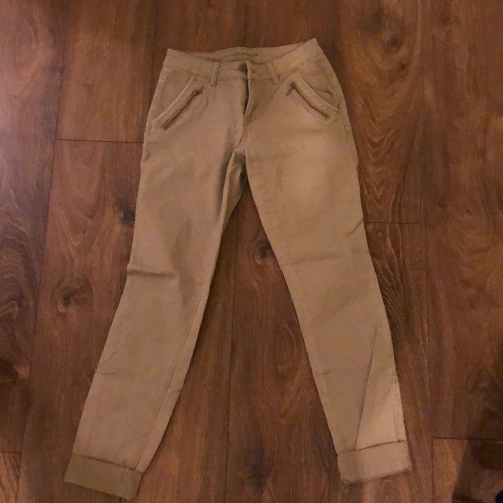 Denver Hayes khaki jeans